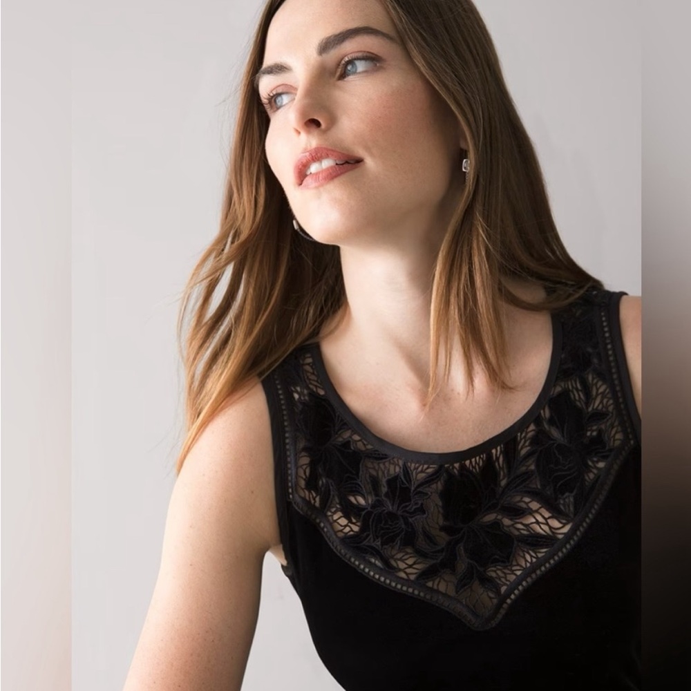 White House Black Market Black Velvet & Lace Top Sz XS New With Tags - Picture 3 of 7